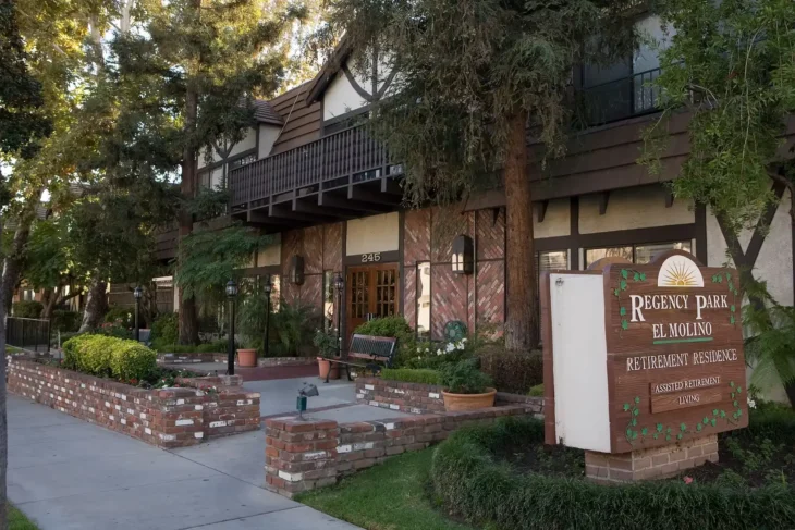 Front exterior of Jasmin Terrace at El Molino assisted living residence on El Molino Avenue in Pasadena, CA.